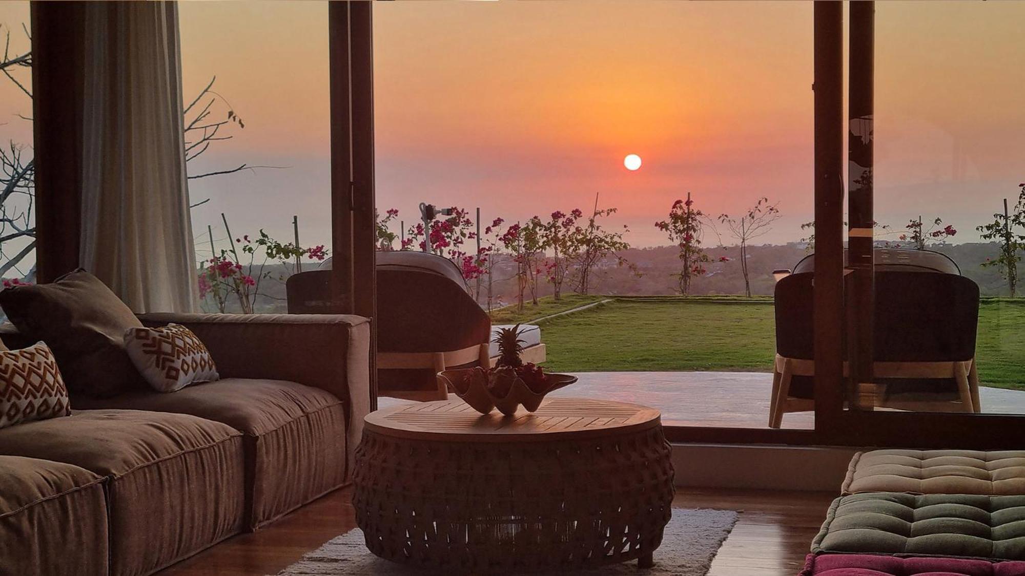 Uluwatu Sunset Hills Lägenhet Exteriör bild